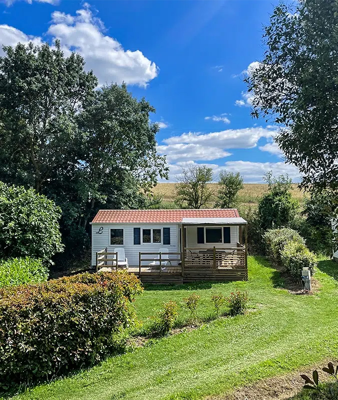 mobil-home-camping-naturiste-les-aillos.jpg